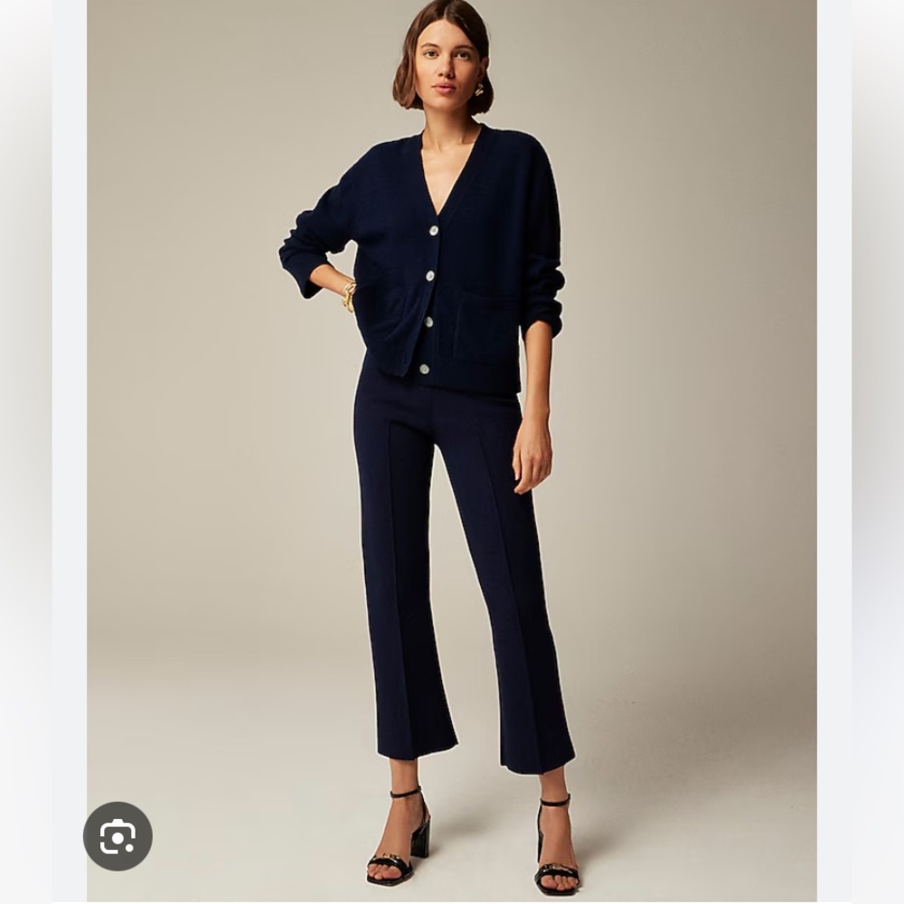 J. Crew Delaney Kickout Sweater Pant (2024 Edition), Navy, Sz M, Like NEW